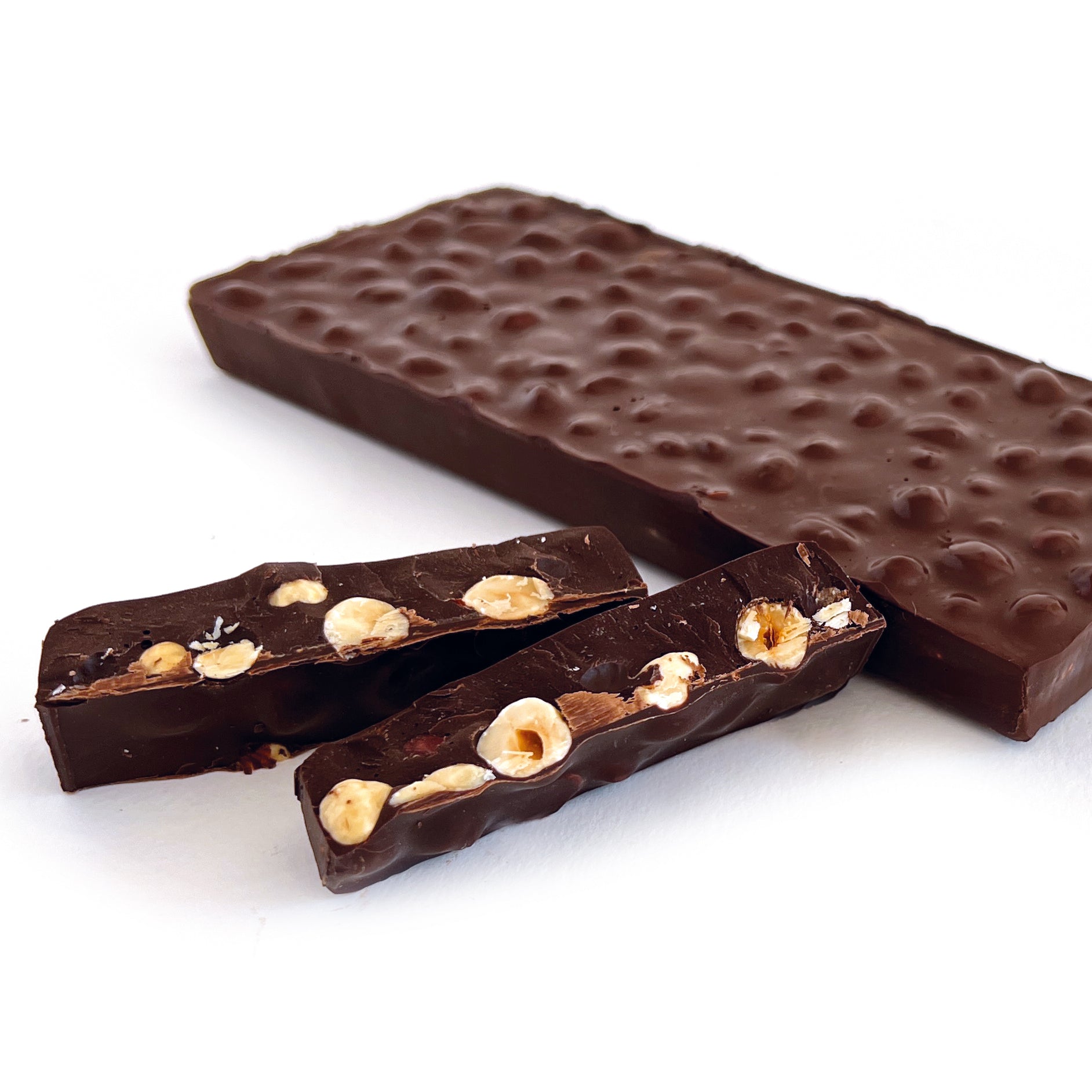 Turron_negro_avellanas_sin_azúcar_añadido_low_carb