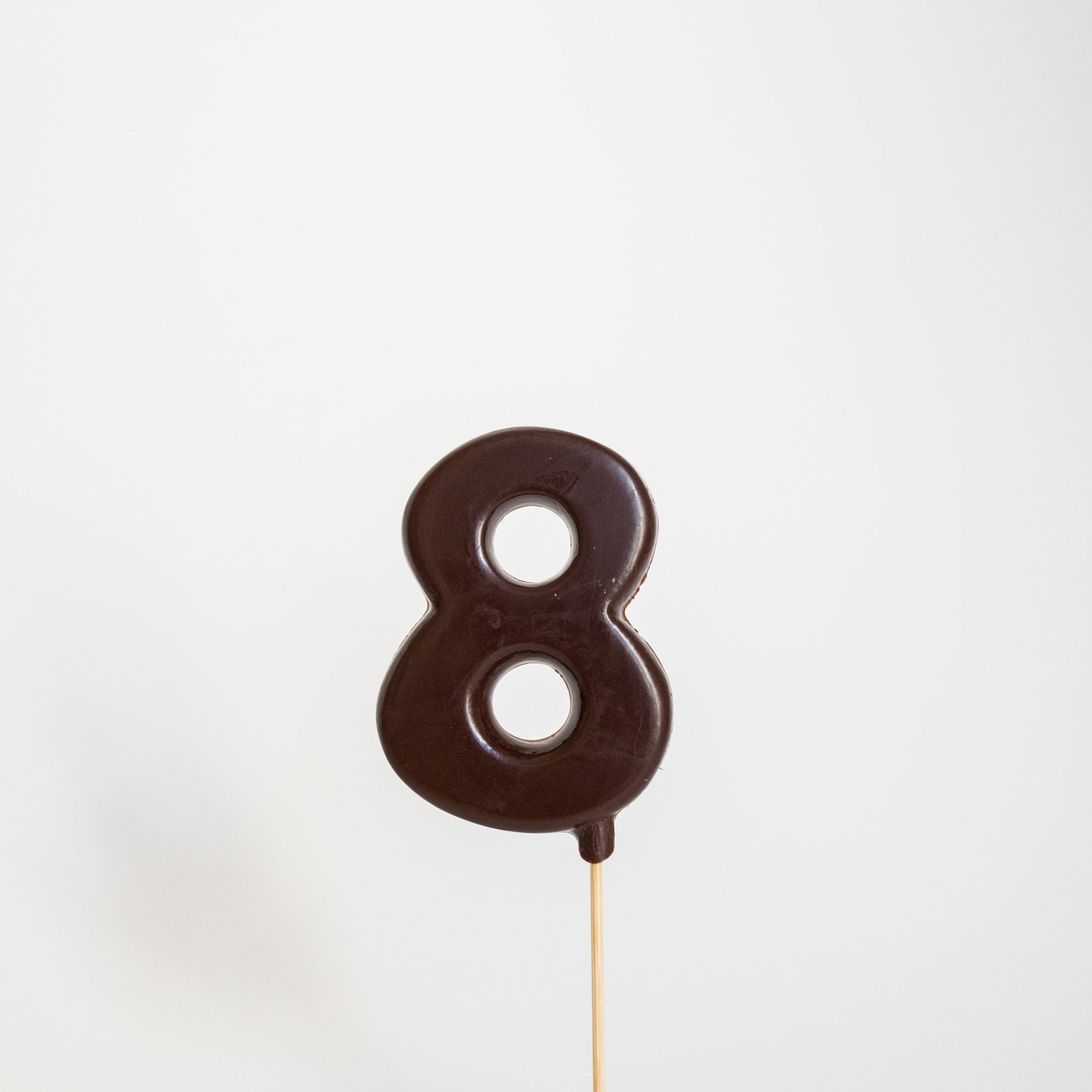 numero-ocho-chocolate-negro