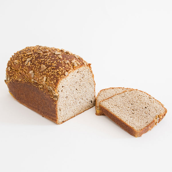 Pan con semillas de girasol bajo en carbohidratos