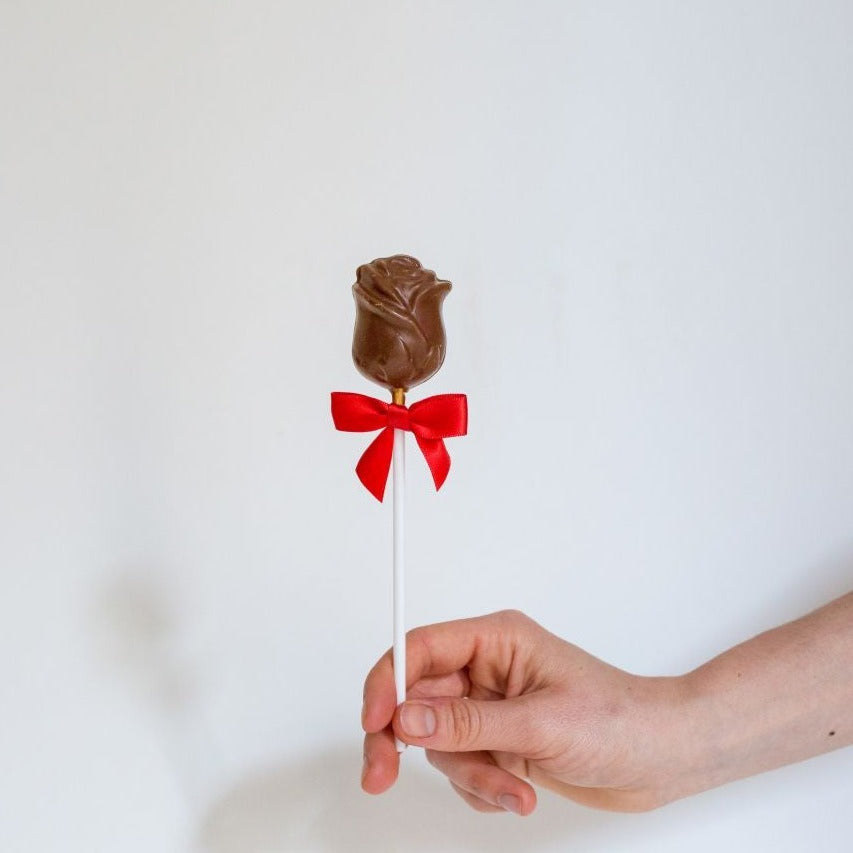 Rosa de Sant Jordi_rosa de chocolate con leche_sin azúcar añadido_sin maltitol