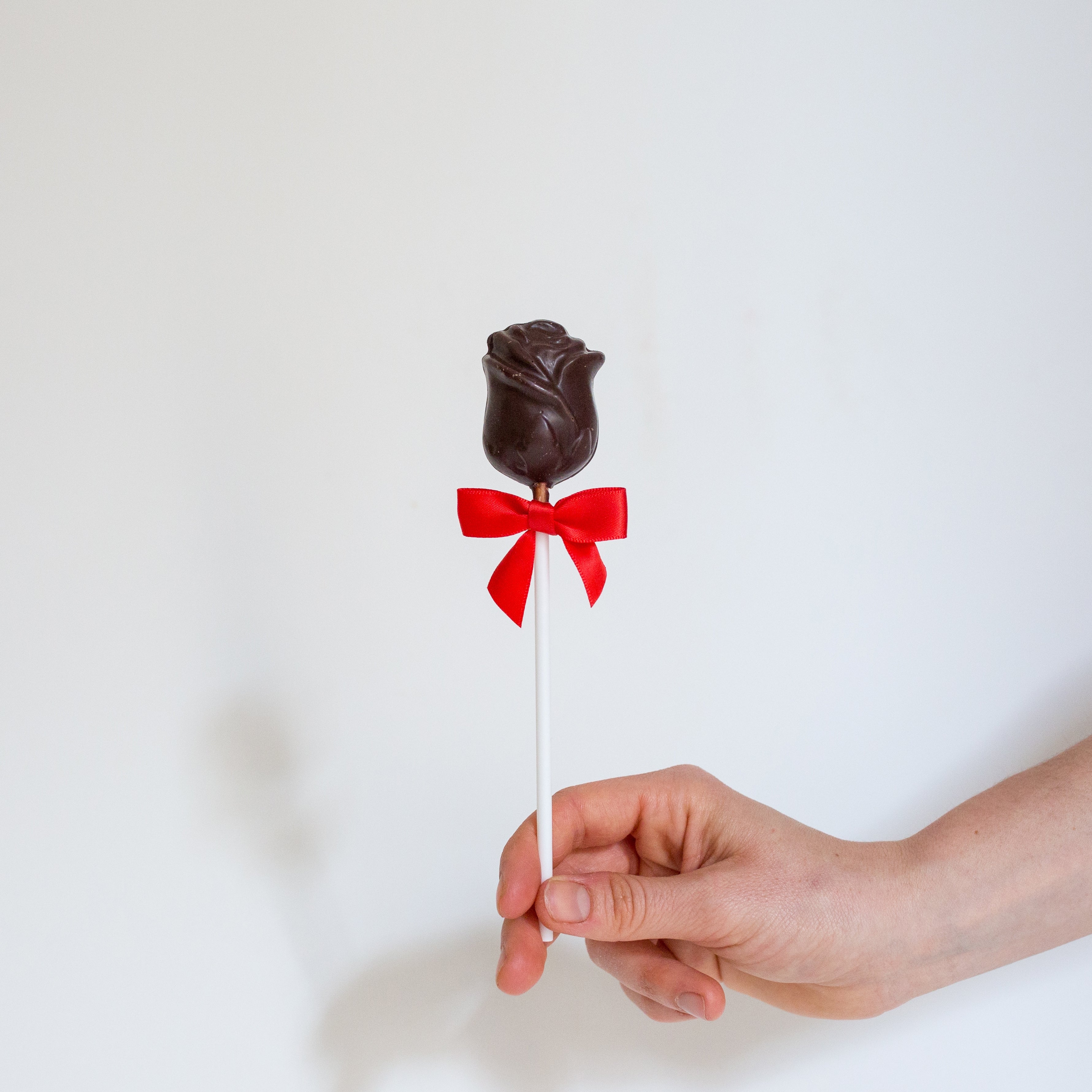 Rosa de Sant Jordi_rosa de chocolate negro_sin azúcar añadido_sin maltitol